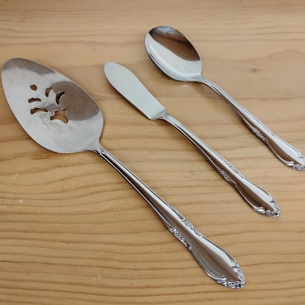 Oneida Plantation Custom Stainless‎ Flatware 3 Pc Lot Pie Server Butter Spreader